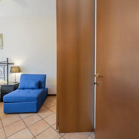 I Host - Muratori 54