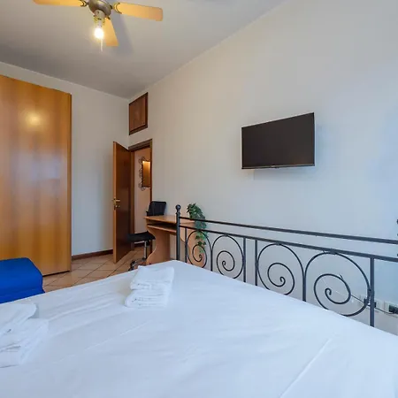 Appartamento I Host - Muratori 54 *